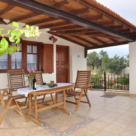 Villa Oceanis - Luxury Seaside Villa Mourtero Exterior photo